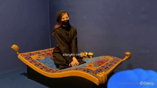 男主播全程直播下药迷奸两个打工妹 药力不够妹子醒来拼命反抗